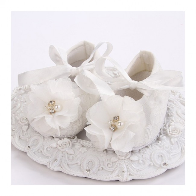 white shoes for infant girl